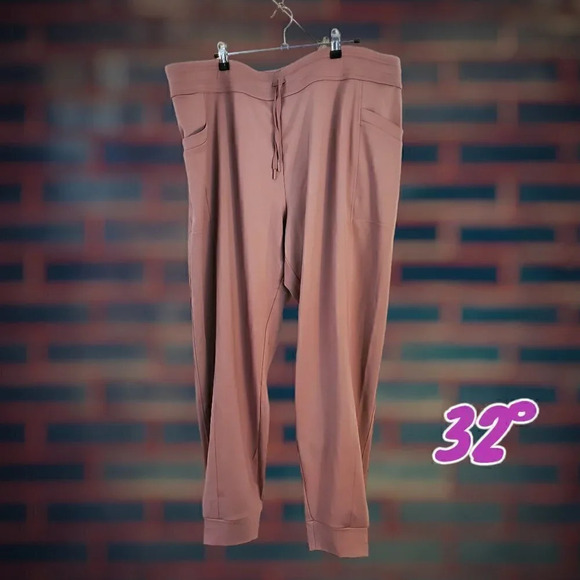 32 Degrees | Heat | Jogger | Morning Fig - Picture 2 of 6